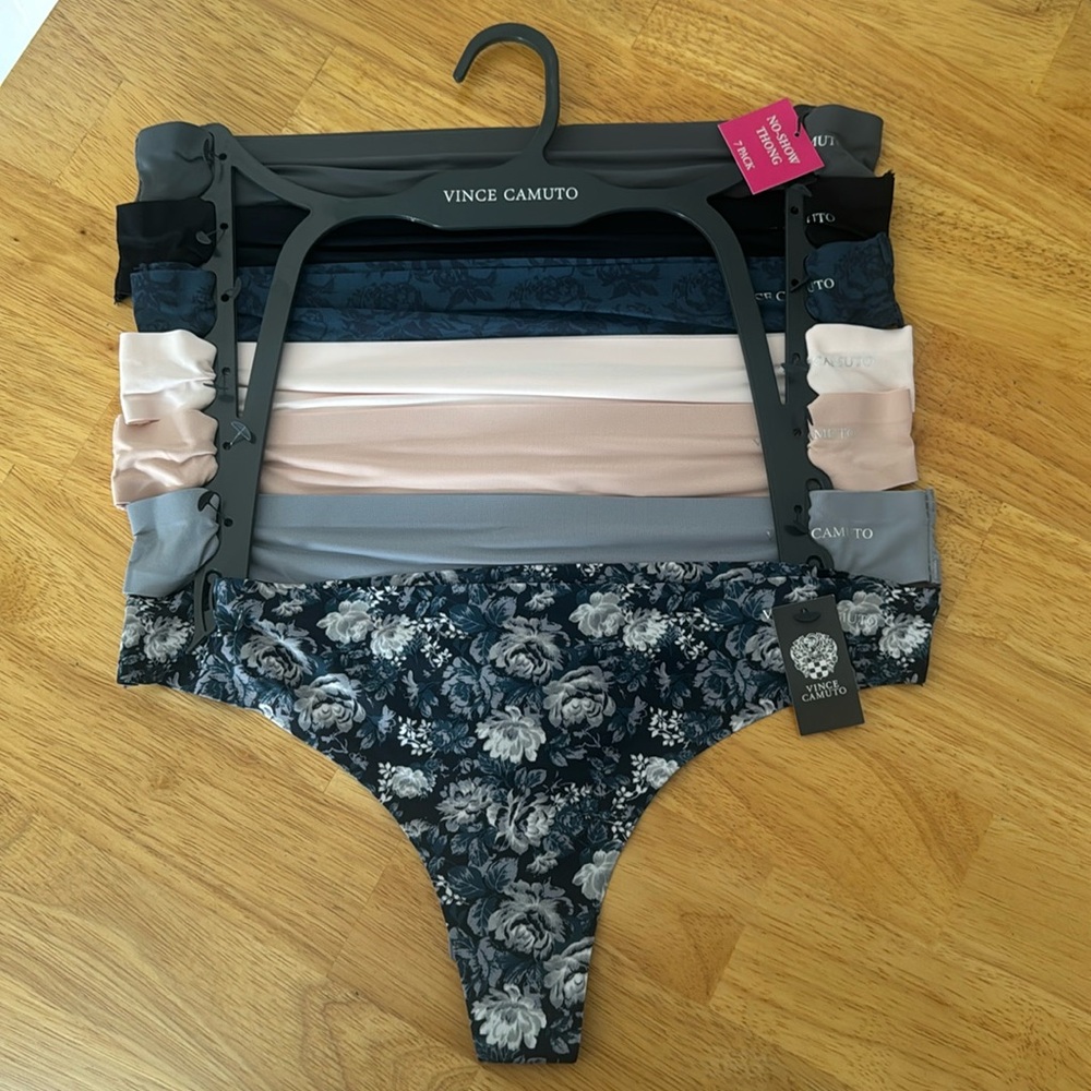 Vince Camuto Thong 7 pack size small new with tags MSRP $84.00 Nylon/Spandex